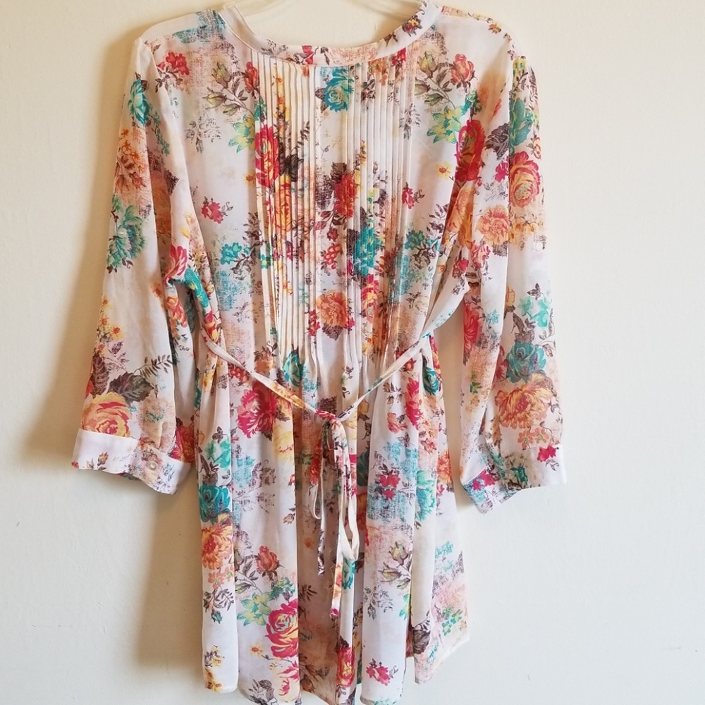 Blouse - Picture 3 of 6